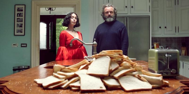 Kelly Lee Owens and Micheal Sheen at table with toaster