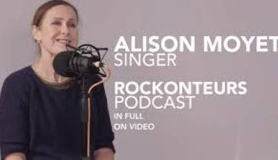 Alison Moyet on podcast