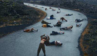 Bodies on a river, Loreen in forground